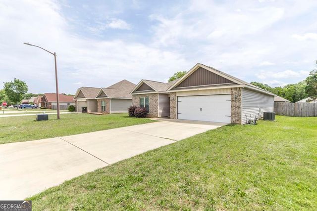 96 Santangelo Court, Warner Robins, GA 31093