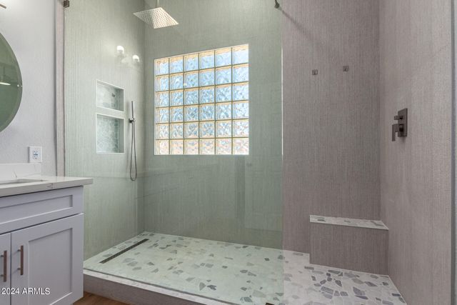 13711 W TARA Lane, Surprise, AZ 85374