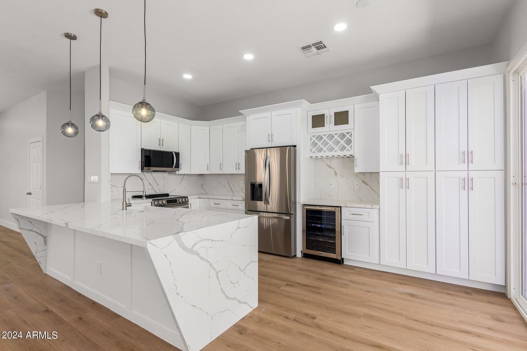 13711 W TARA Lane, Surprise, AZ 85374 — photo 3