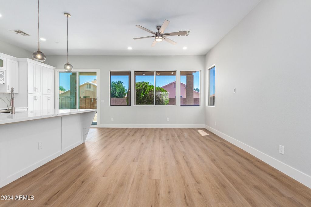 13711 W TARA Lane, Surprise, AZ 85374 — photo 4