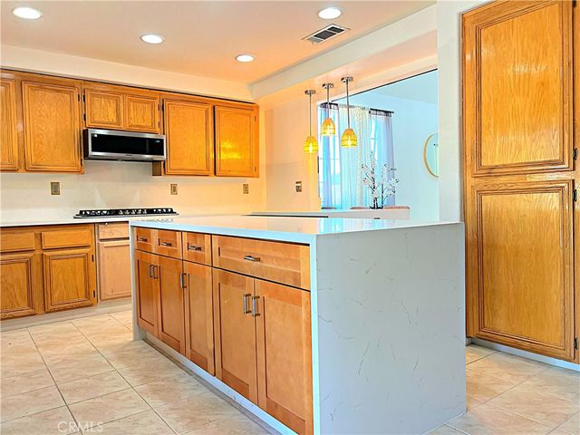 39883 Penina Way, Palmdale, CA 93551