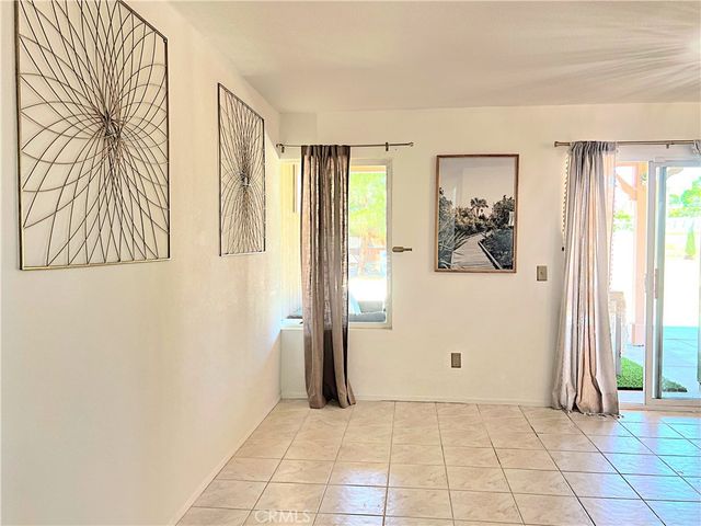 39883 Penina Way, Palmdale, CA 93551