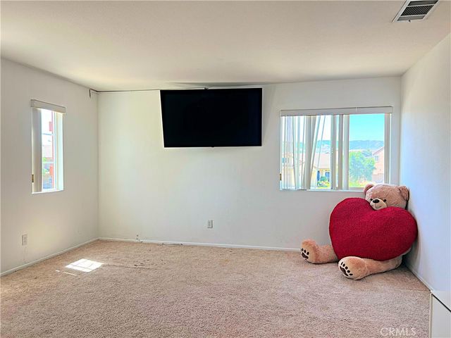 39883 Penina Way, Palmdale, CA 93551