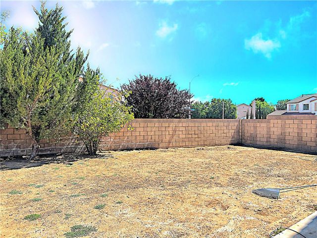 39883 Penina Way, Palmdale, CA 93551