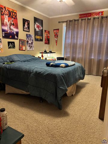 930 Huntington RD, Emporia, KS 66801