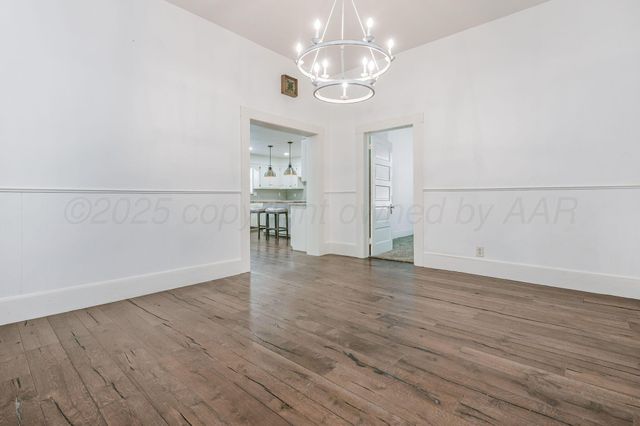 401 Cedar Street, Mclean, TX 79057