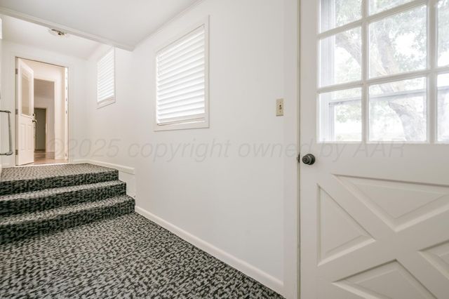 401 Cedar Street, Mclean, TX 79057