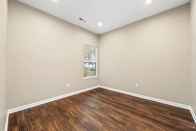 5801 Parkview Lane, Miami Twp, OH 45150