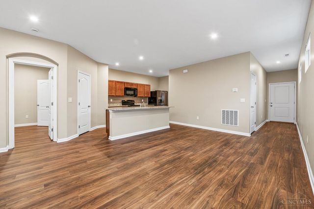 5801 Parkview Lane, Miami Twp, OH 45150