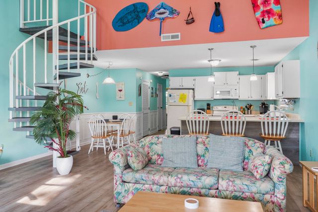 1920 Bent Grass Dr Apt 36J, Surfside Beach, SC 29575