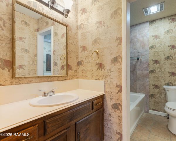 206 Southfield Parkway 206, Lafayette, LA 70506