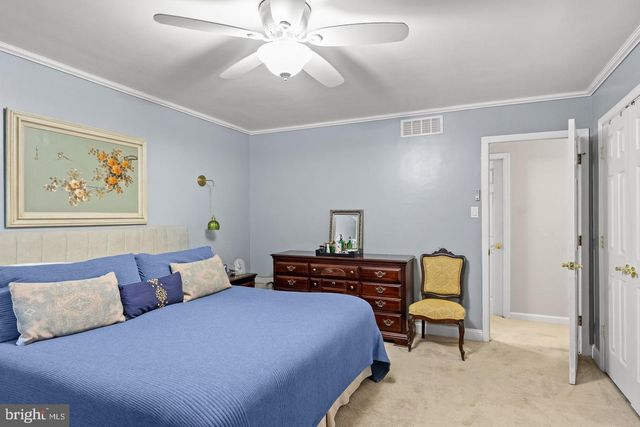 203 PATRICIA AVE, Delran, NJ 08075