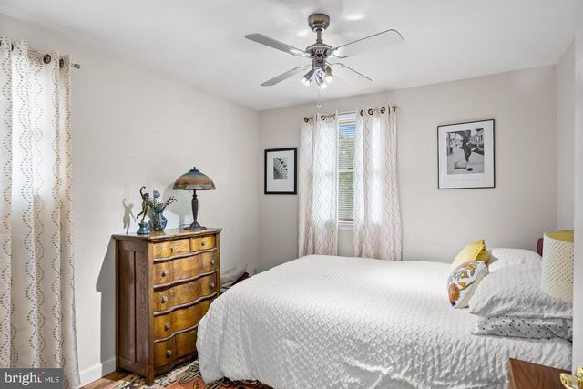 203 PATRICIA AVE, Delran, NJ 08075