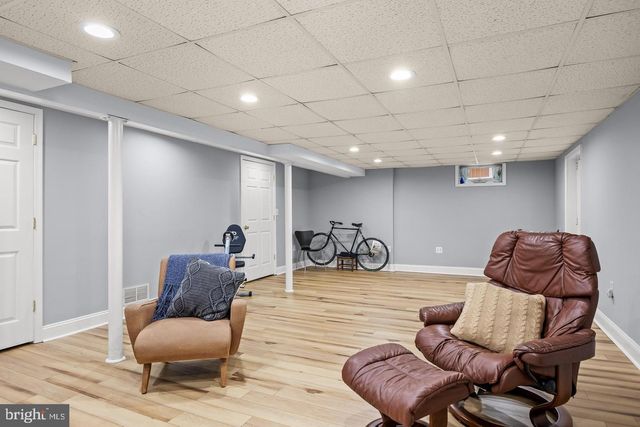 203 PATRICIA AVE, Delran, NJ 08075