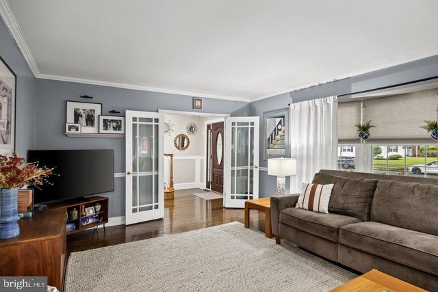 203 PATRICIA AVE, Delran, NJ 08075