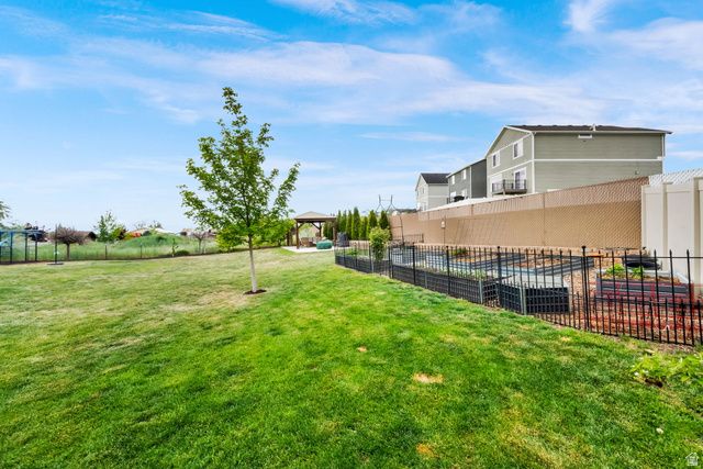 2531 N 1000 E, Layton, UT 84040