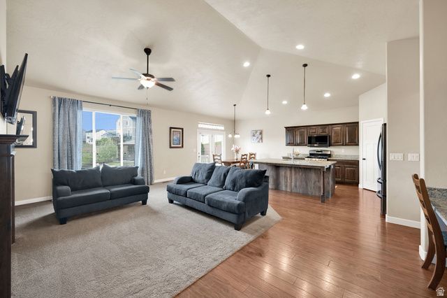 2531 N 1000 E, Layton, UT 84040