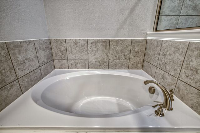 207 Gardenia Drive, Royse City, TX 75189