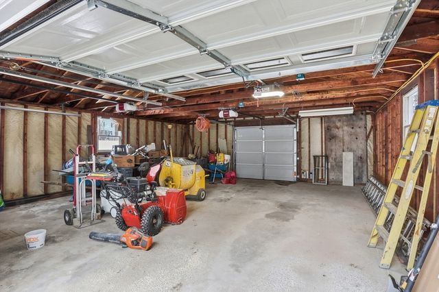 4 Littlefield Rd, Acton, MA 01720