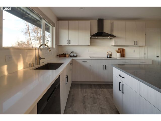 6409 Nw 202ND Cir, Ridgefield, WA 98642