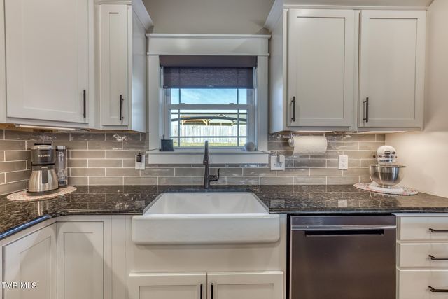 1189 Cabot Cove, Jonesborough, TN 37659