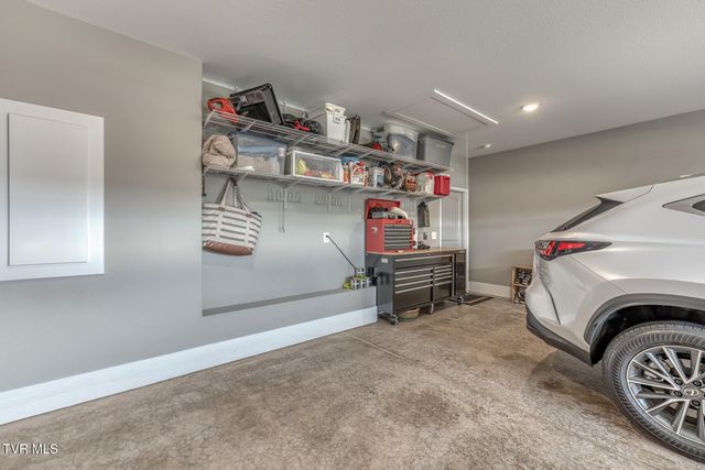 1189 Cabot Cove, Jonesborough, TN 37659