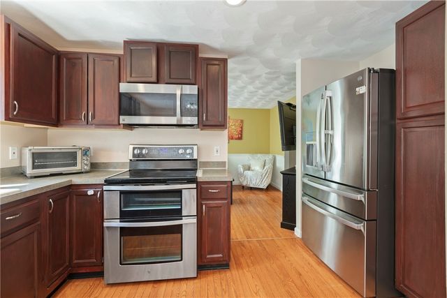 210 Morris Street, Cumberland, RI 02864