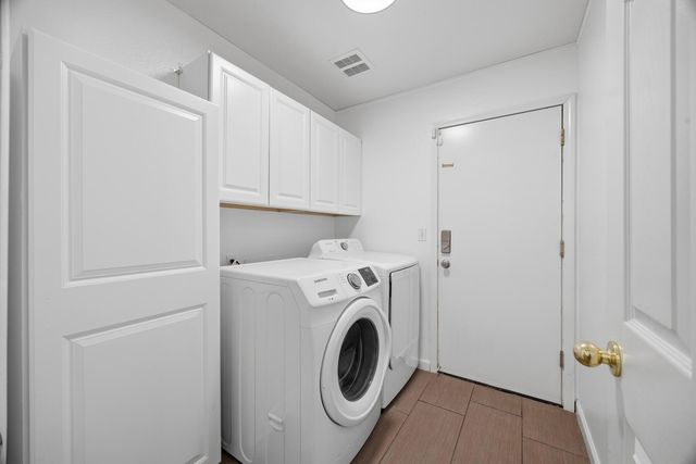 3223 W Sedona Avenue, Visalia, CA 93291