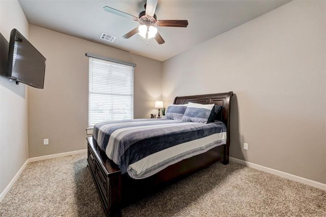 18513 Haslemere Lane, Edmond, OK 73012