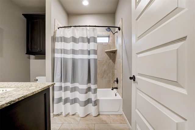 18513 Haslemere Lane, Edmond, OK 73012