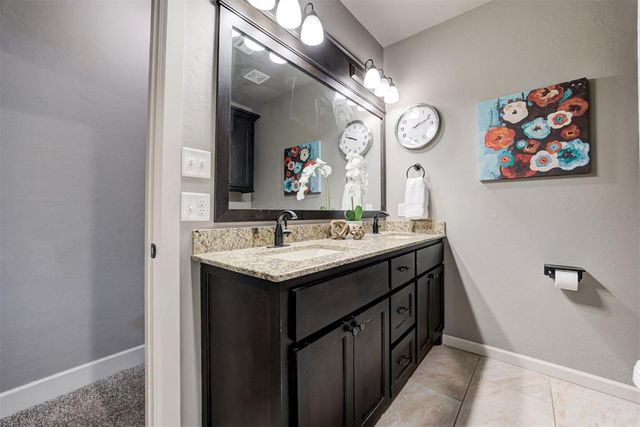18513 Haslemere Lane, Edmond, OK 73012