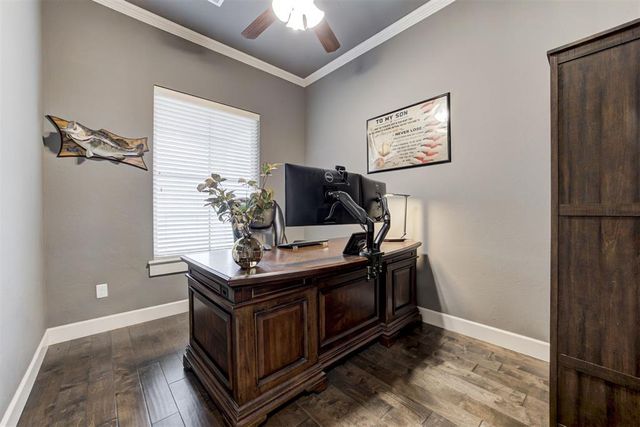 18513 Haslemere Lane, Edmond, OK 73012