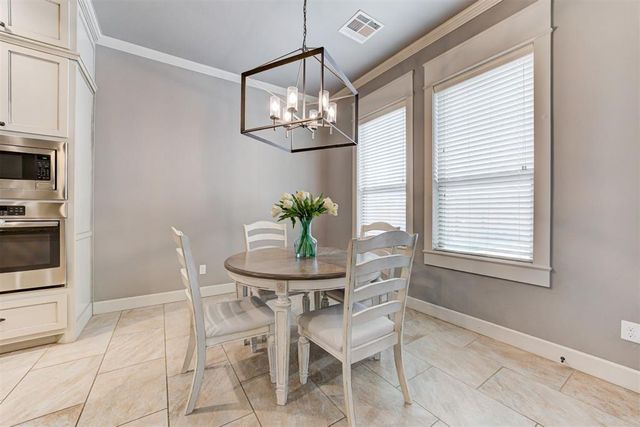 18513 Haslemere Lane, Edmond, OK 73012
