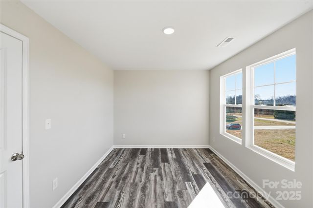 1532 Null Road, Lincolnton, NC 28092