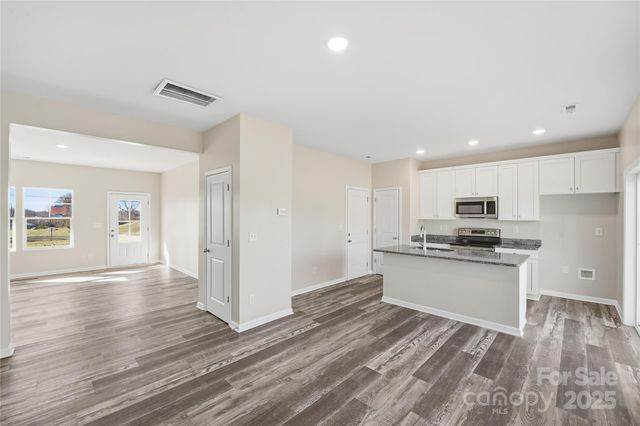 1532 Null Road, Lincolnton, NC 28092