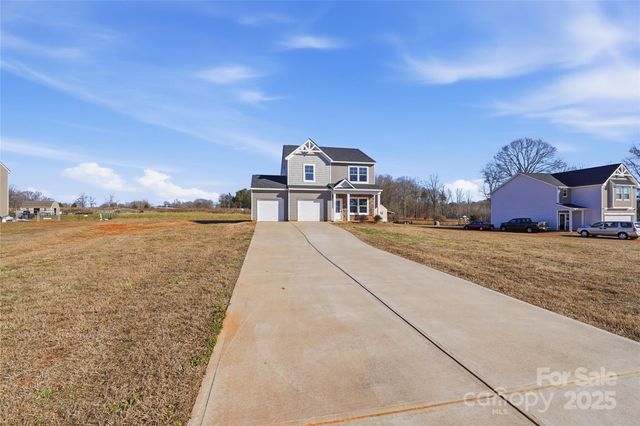 1532 Null Road, Lincolnton, NC 28092