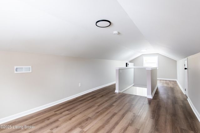 3818 Jewell Ave, Louisville, KY 40212