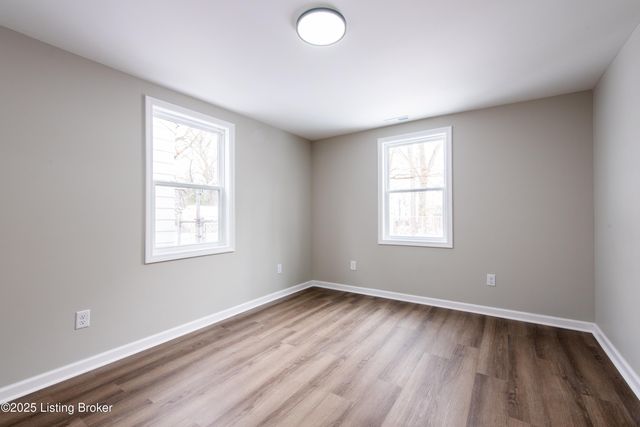 3818 Jewell Ave, Louisville, KY 40212