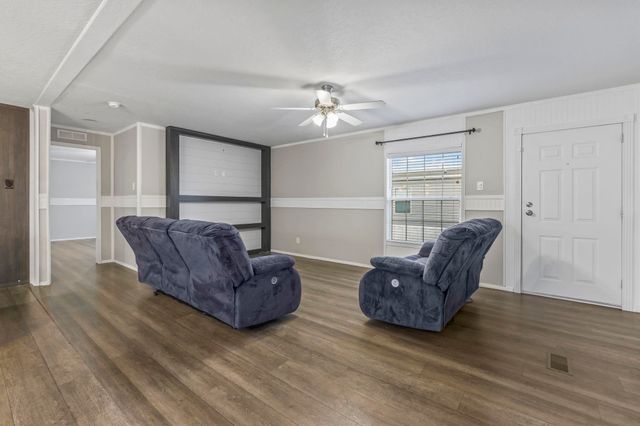 136 Shetland Woods Dr., Myrtle Beach, SC 29577