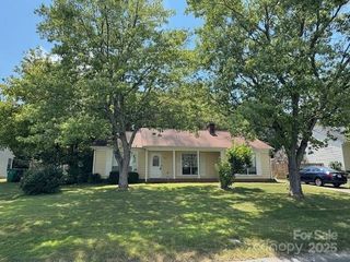 2333 Olde Whitehall Road, Charlotte, NC 28273