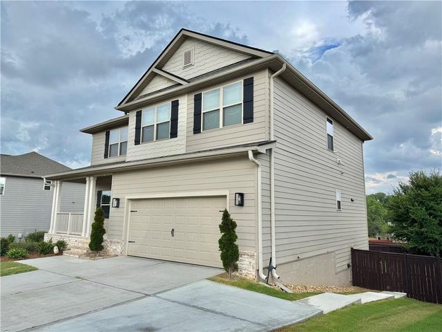 320 Brooks Village Drive, Pendergrass, GA 30567