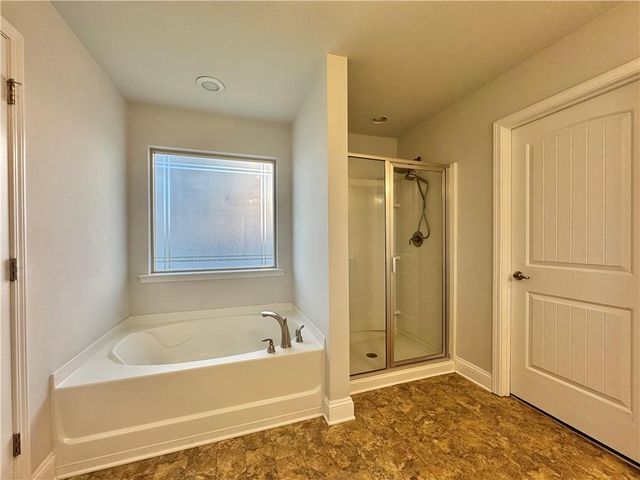 320 Brooks Village Drive, Pendergrass, GA 30567