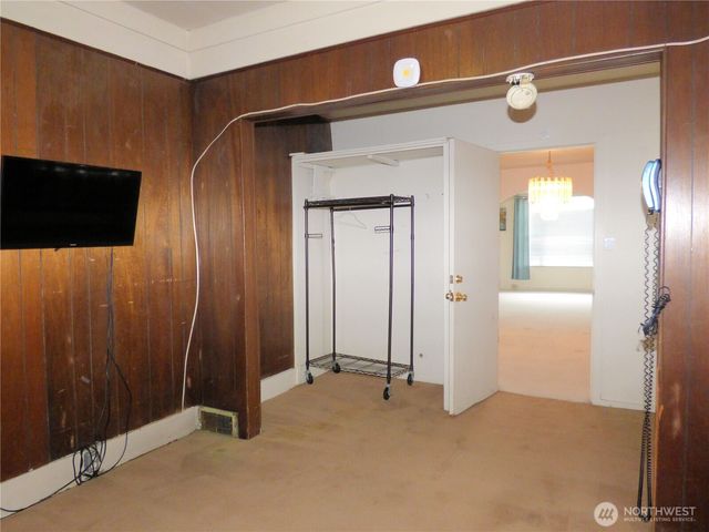 911 Martin Luther King Jr Way, Seattle, WA 98122