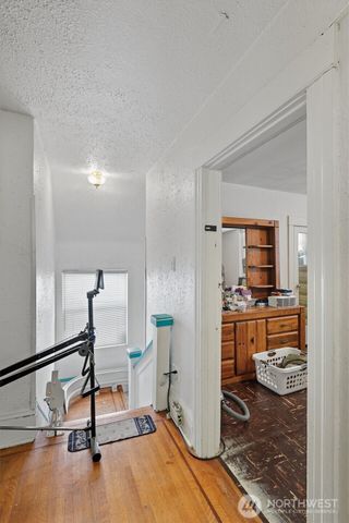 911 Martin Luther King Jr Way, Seattle, WA 98122