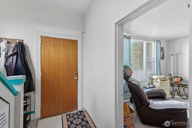 911 Martin Luther King Jr Way, Seattle, WA 98122