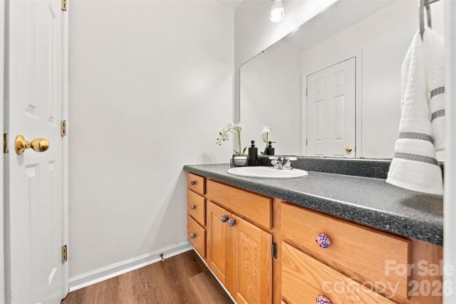 4948 Betty Drive NE, Hickory, NC 28601