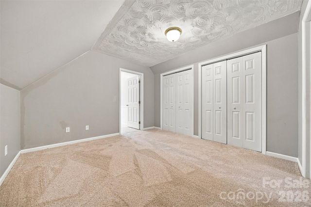 4948 Betty Drive NE, Hickory, NC 28601
