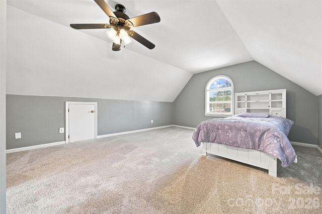 4948 Betty Drive NE, Hickory, NC 28601