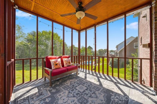 4948 Betty Drive NE, Hickory, NC 28601