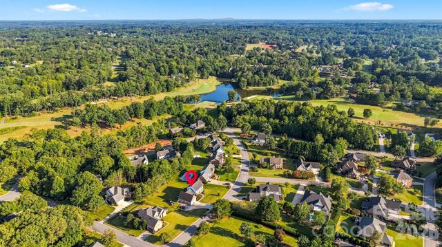 4948 Betty Drive NE, Hickory, NC 28601